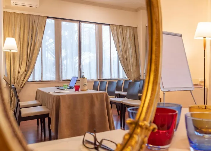 Ambasciatori 4* ברשה