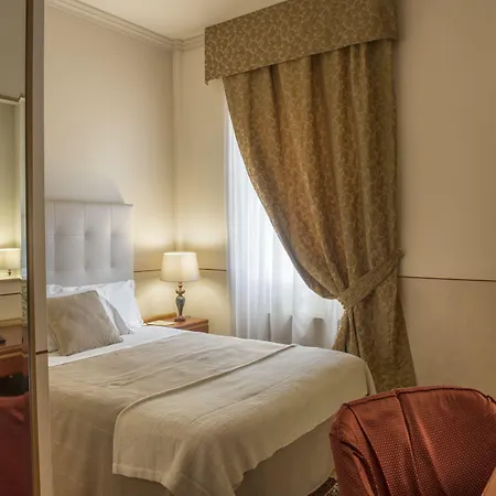 Ambasciatori מלון