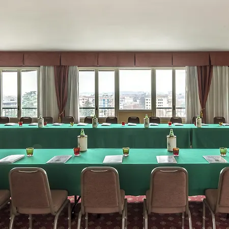 Ambasciatori מלון