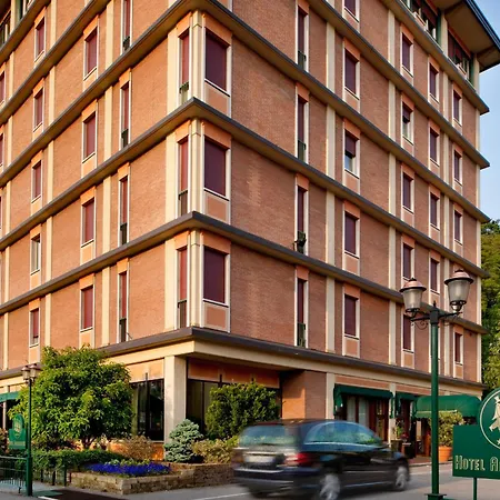 Ambasciatori 4* ברשה