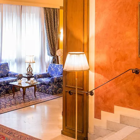 Отель Ambasciatori